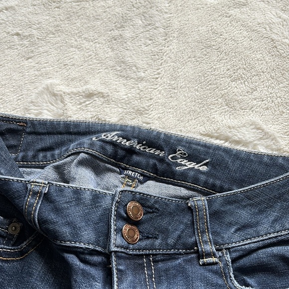 American Eagle Bootcut Jeans Size 4 Short | Stretch Mid Rise Flare Denim - Picture 3 of 7